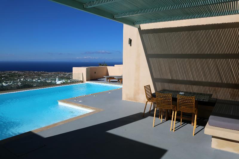 North Santorini A Luxury Spa Hotel Pyrgos Kallistis Exterior photo
