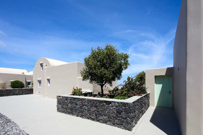 North Santorini A Luxury Spa Hotel Pyrgos Kallistis Exterior photo